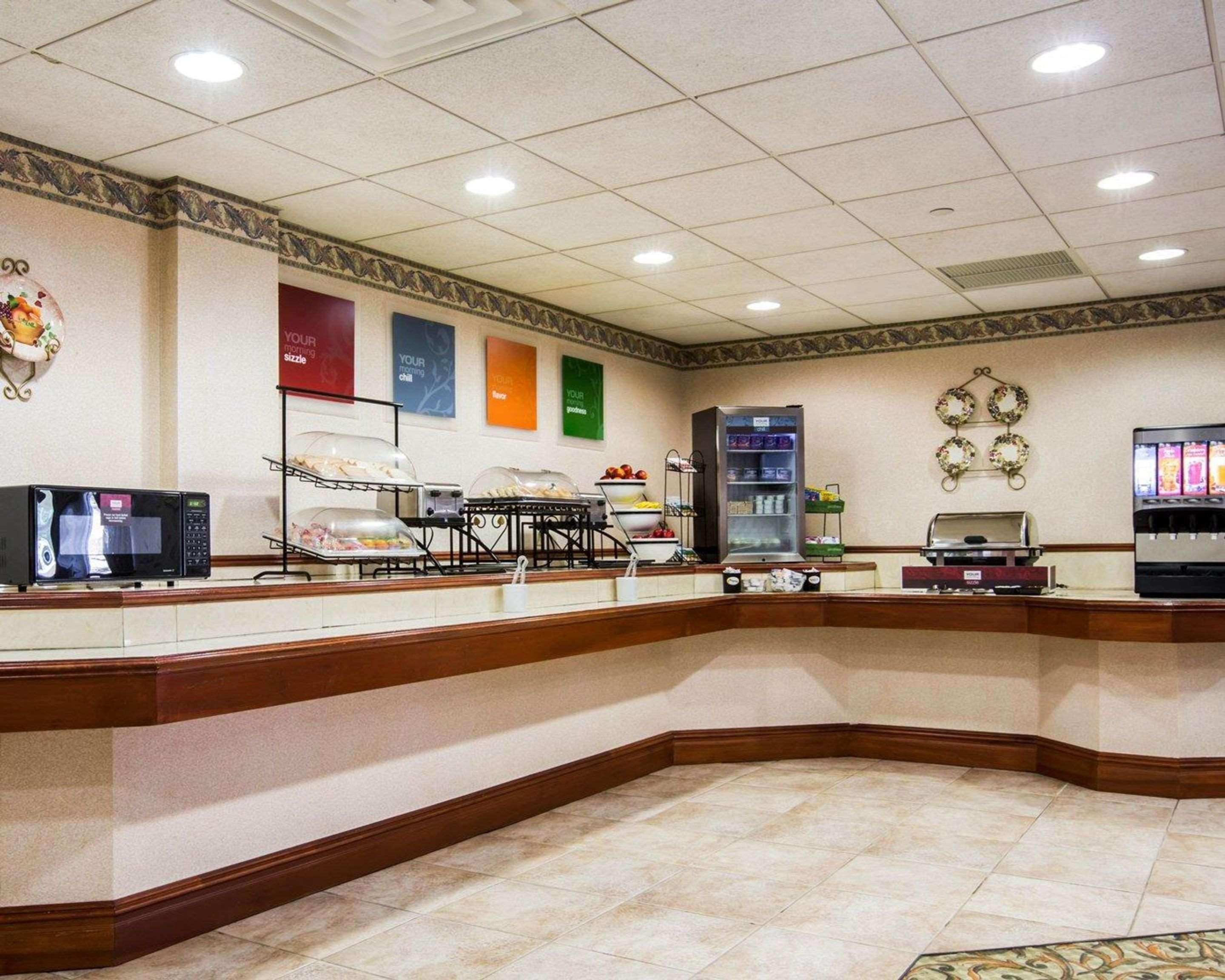 Holiday Inn Express & Suites Hawthorne - Elmsford North By Ihg Exterior foto